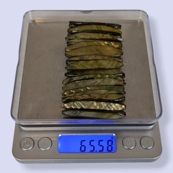 Olive Green Abalone Stretch Bracelet - Picture 4 of 4